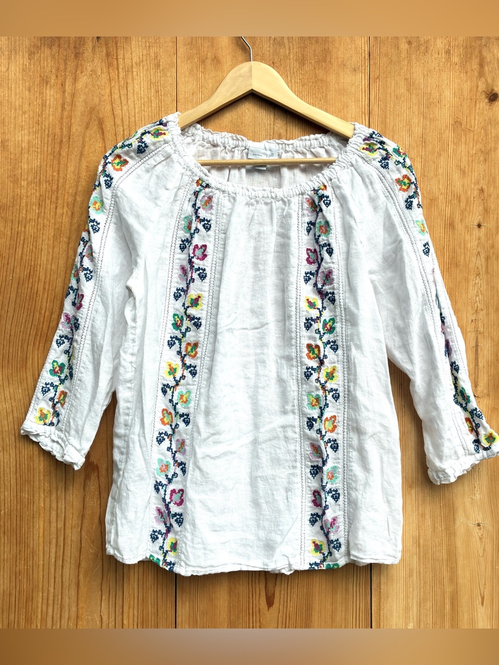 J. Jill Linen Embroidered Top Sz Medium